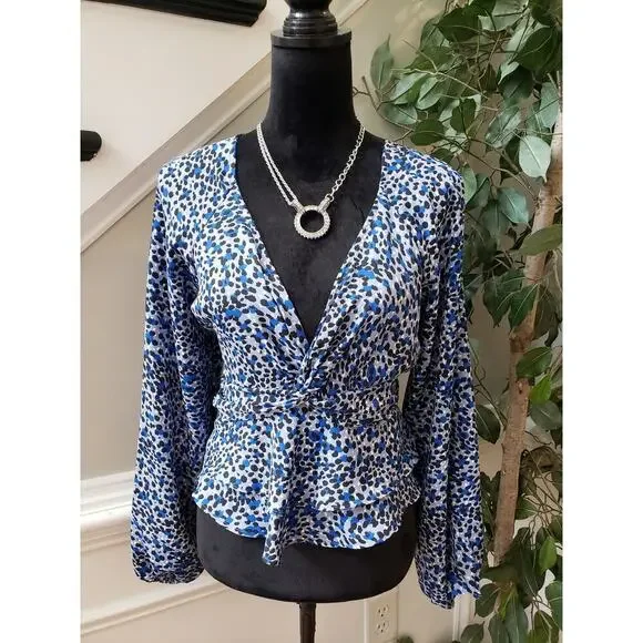 Express Blouse Top Womens Medium Blue Abstract Print Long Sleeve V-Neck Pullover - Picture 1 of 13